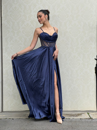 Abito Natali con spacco e corpetto